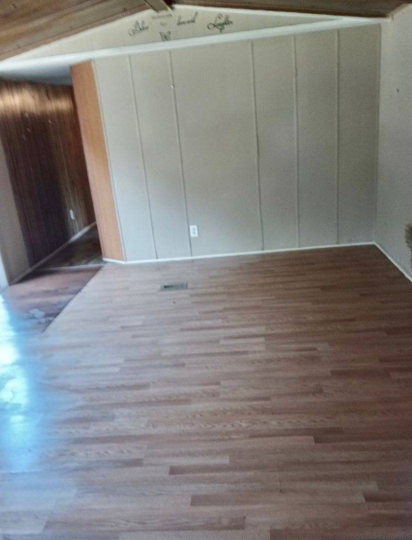 Apartment for rent at 102 Holly Vista, Spartanburg, SC 29301