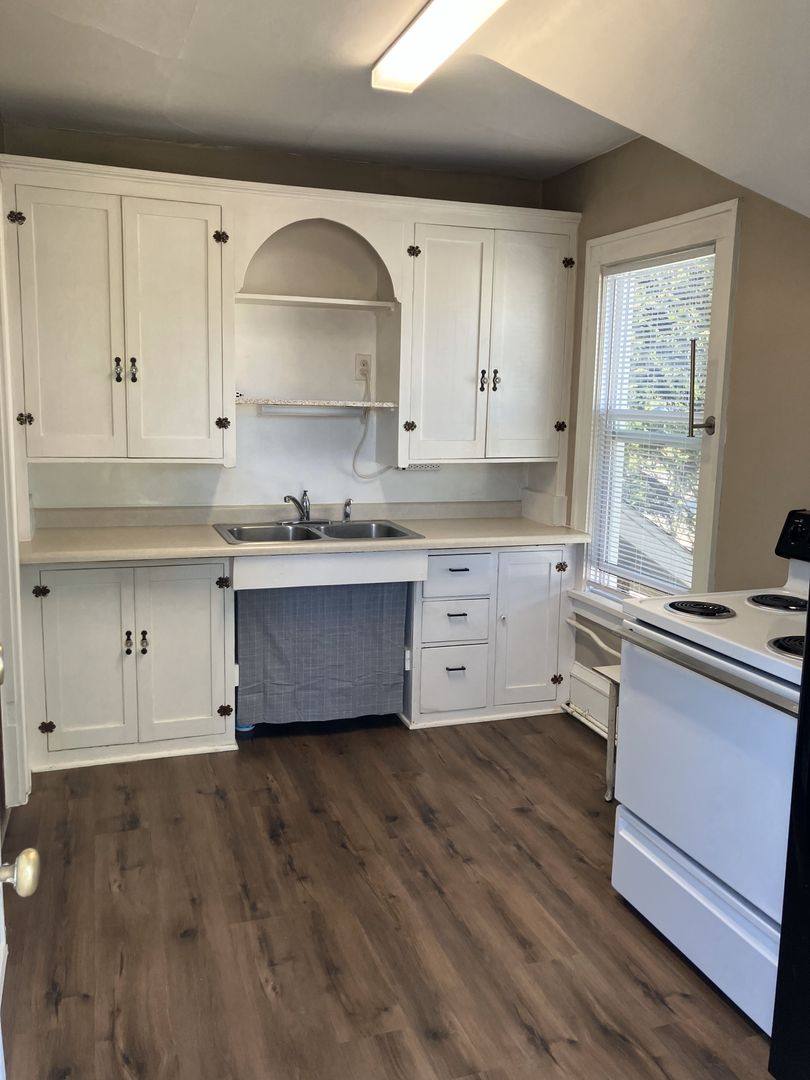 Apartment for rent at 1016 Litchfield Ave SW, Willmar, MN 56201