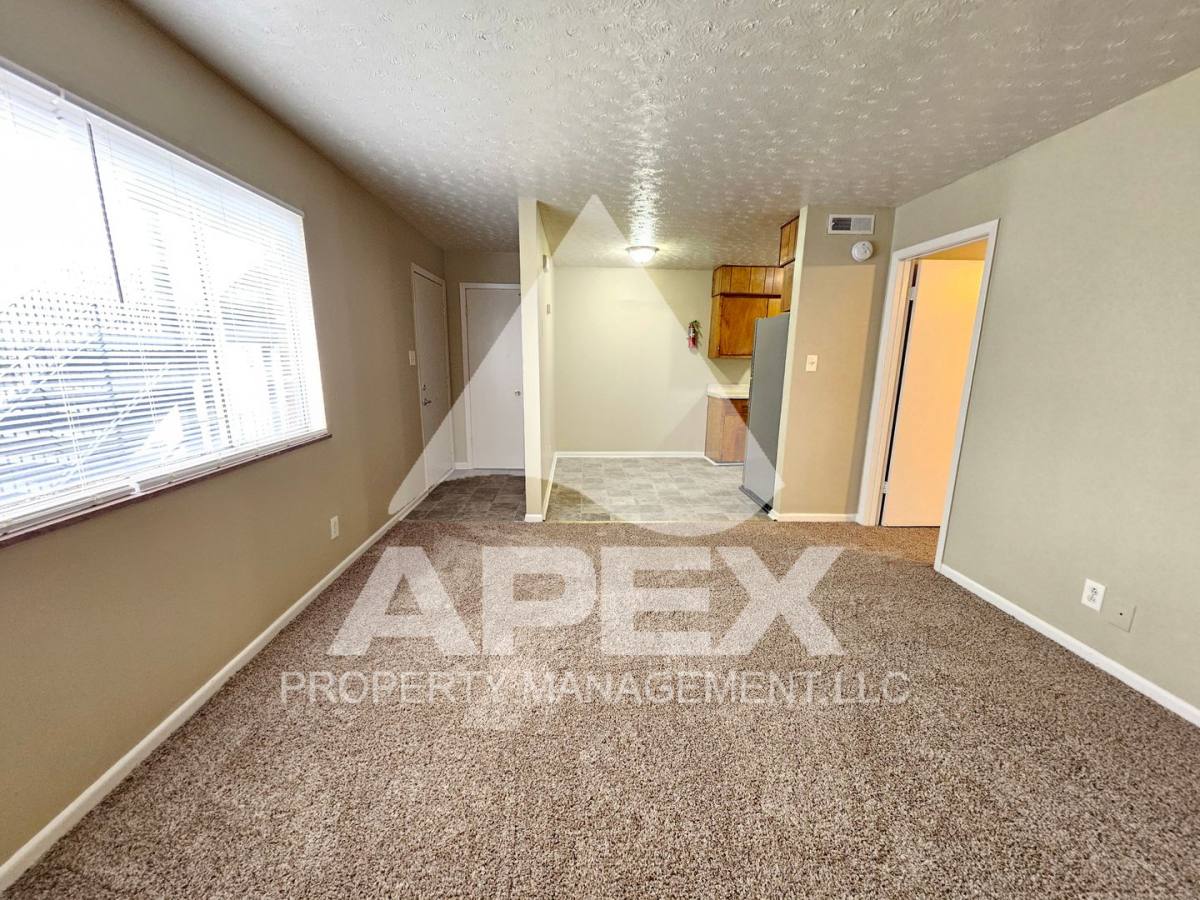 Apartment for rent at 2927 Whittle Springs Rd, Knoxville, TN 37917