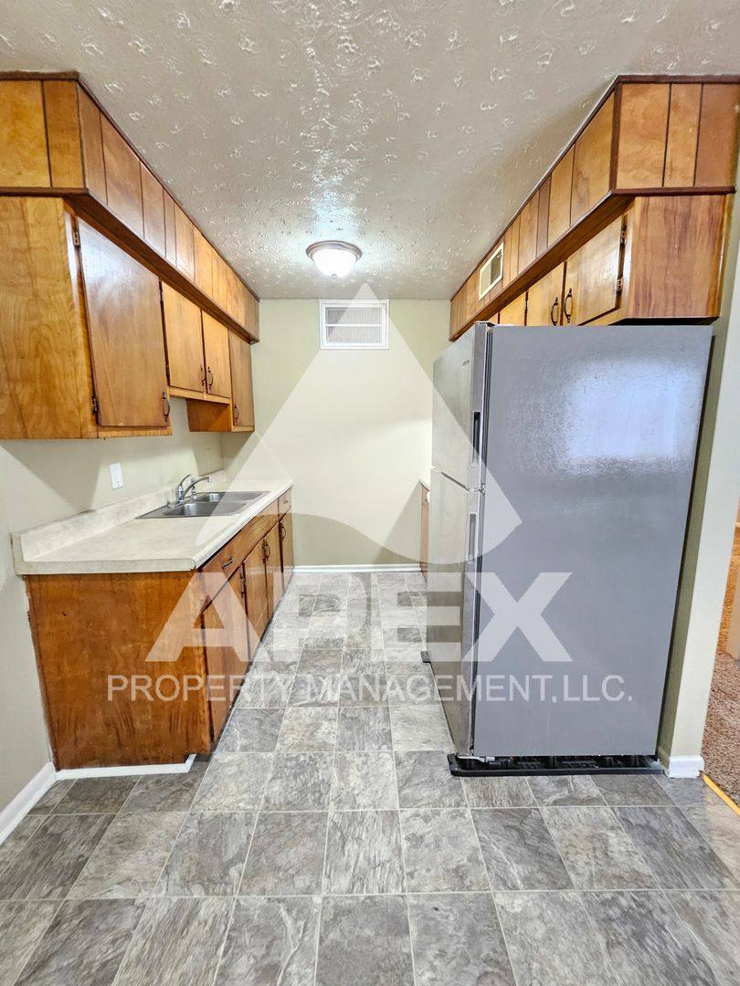 Apartment for rent at 2927 Whittle Springs Rd, Knoxville, TN 37917