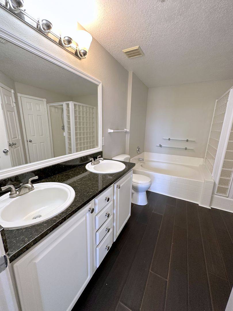 Condo for rent at 501 Knights Run Ave, Tampa, FL 33602
