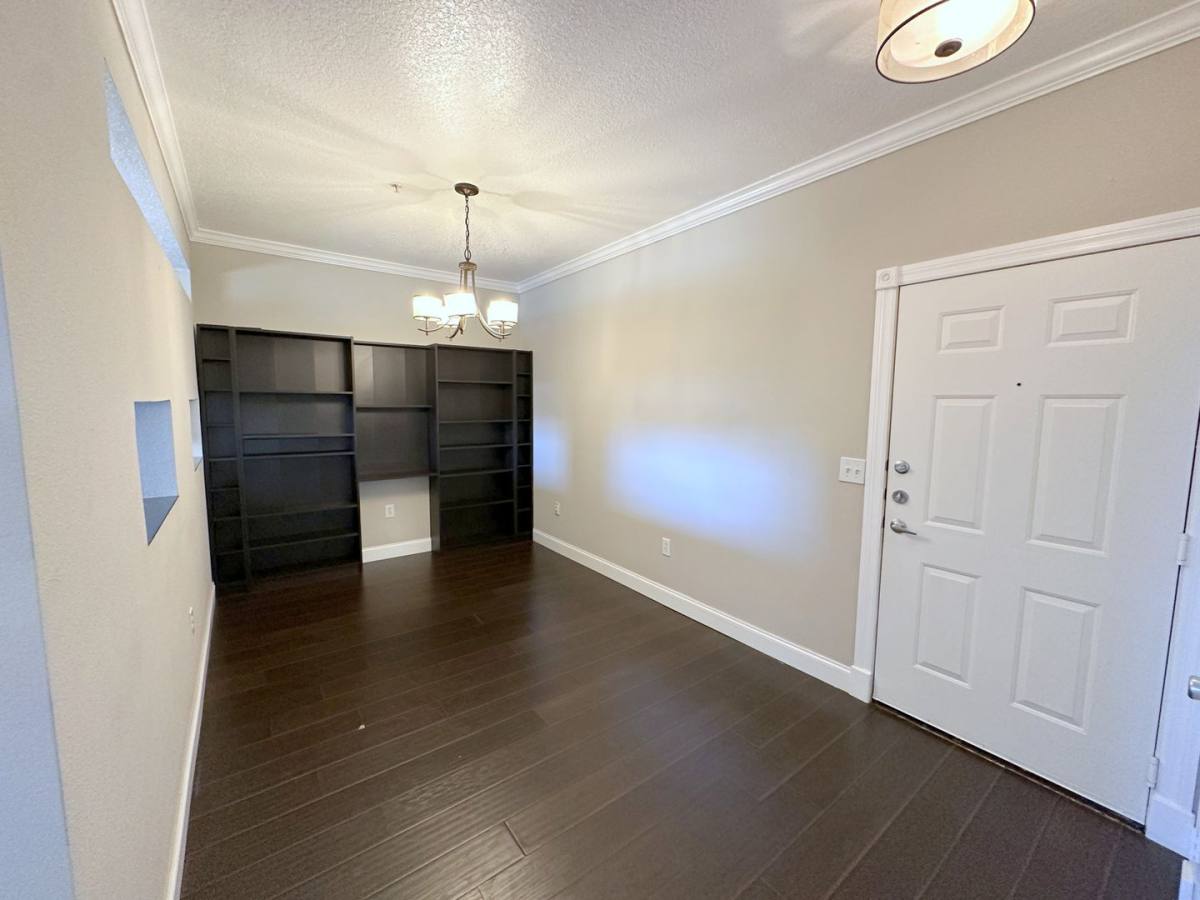 Condo for rent at 501 Knights Run Ave, Tampa, FL 33602