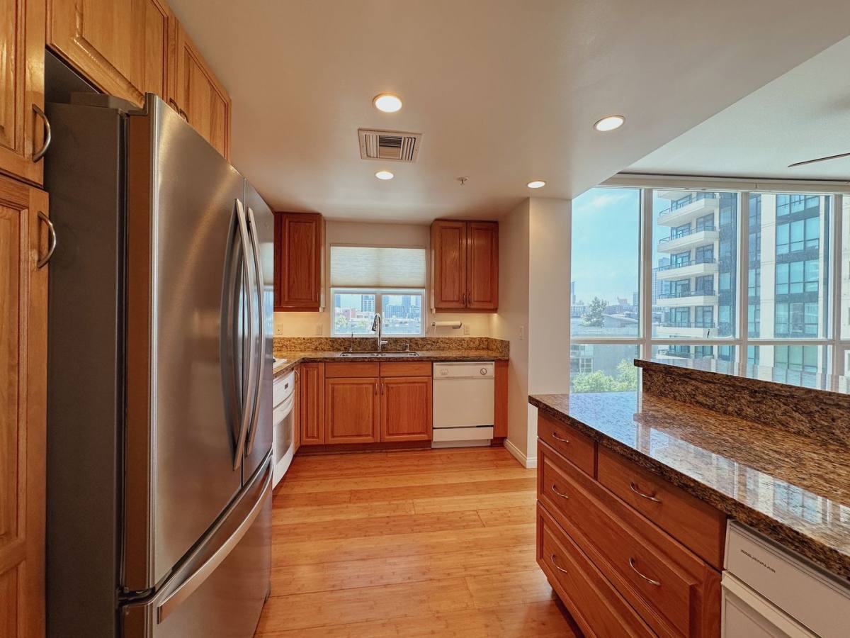 Condo for rent at 555 Front St, San Diego, CA 92101