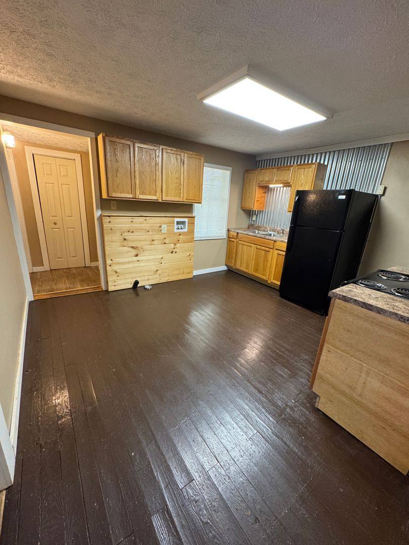 House for rent at 717 Washington St NW, Jacksonville, AL 36265