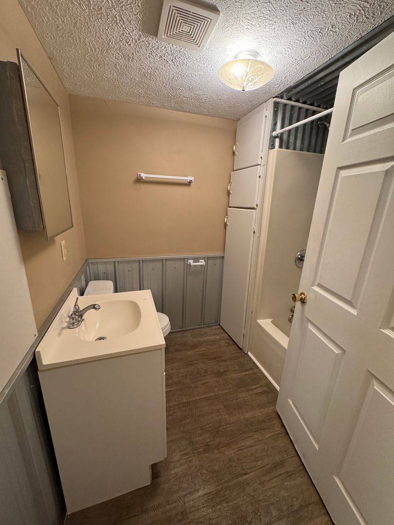 House for rent at 717 Washington St NW, Jacksonville, AL 36265