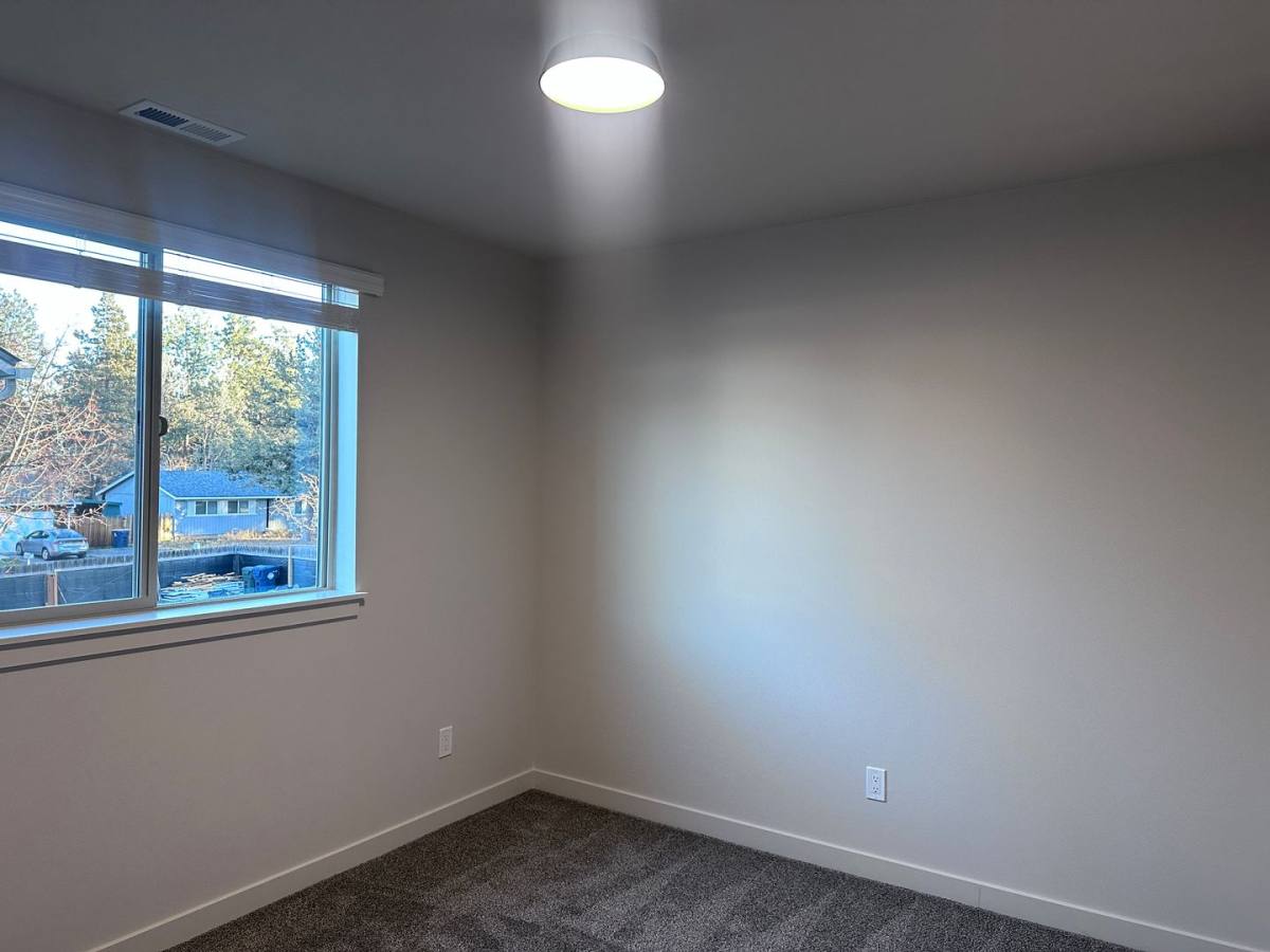 Apartment for rent at 823 SE 5th St, Bend, OR 97702
