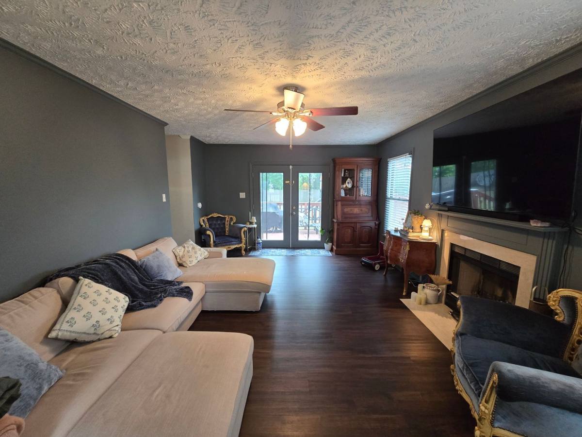 House for rent at 111 Greentree Dr, Raeford, NC 28376