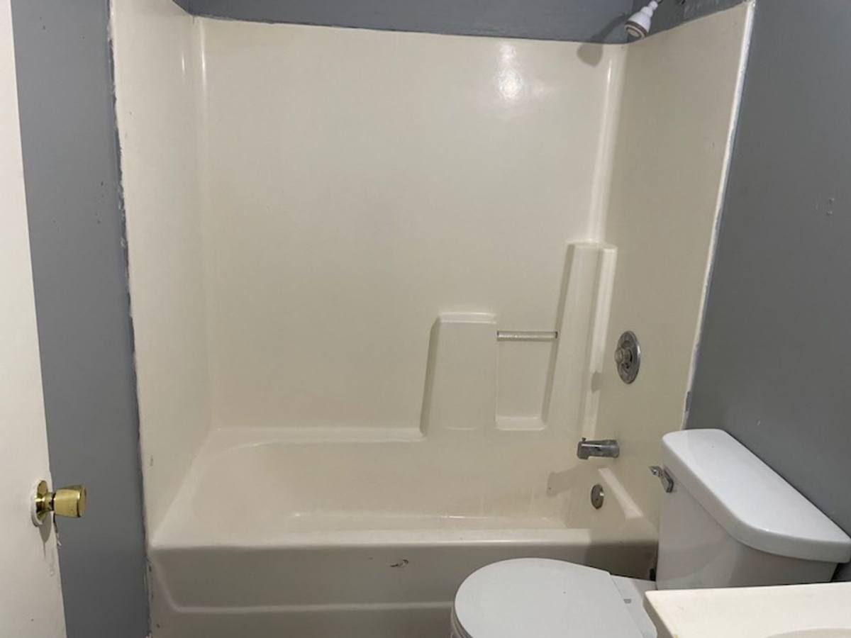 Apartment for rent at 159 W 5th St, Mansfield, OH 44903