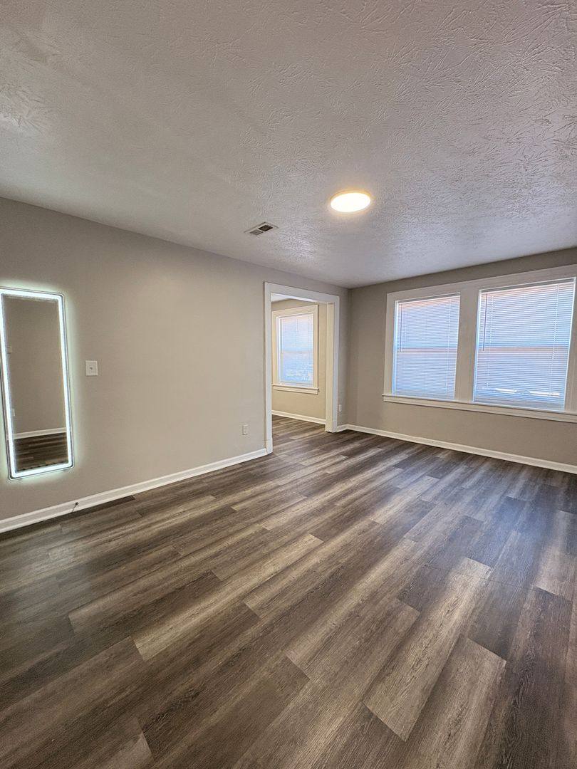Apartment for rent at 3340 N Meridian St, Indianapolis, IN 46208