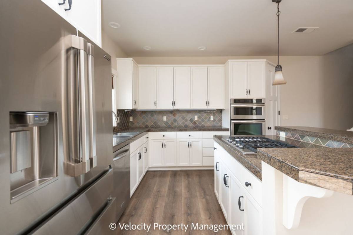 Townhouse for rent at 600 SW Otter Way, Bend, OR 97702