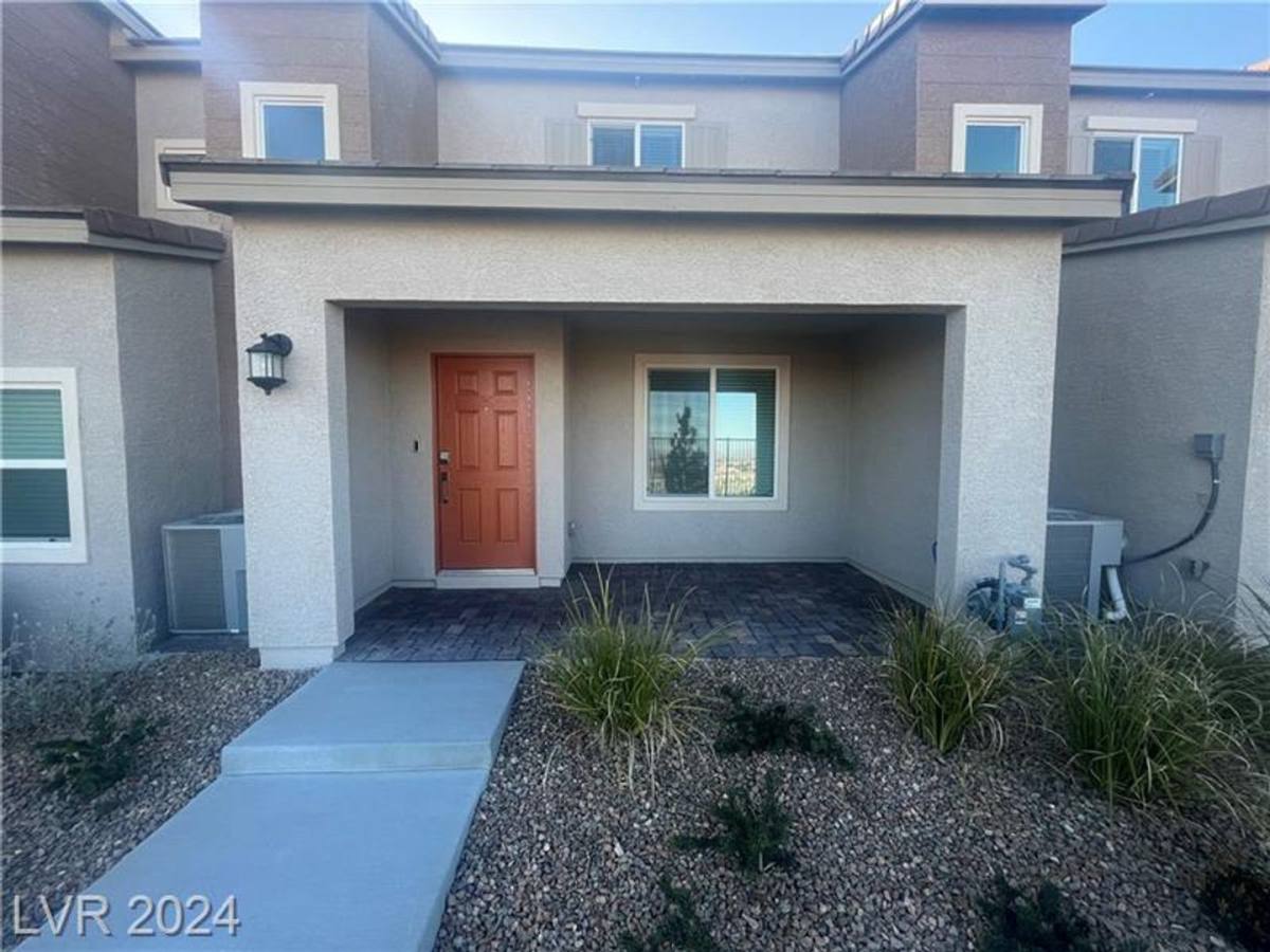 Townhouse for rent at 6212 Rathbone St, Las Vegas, NV 89166