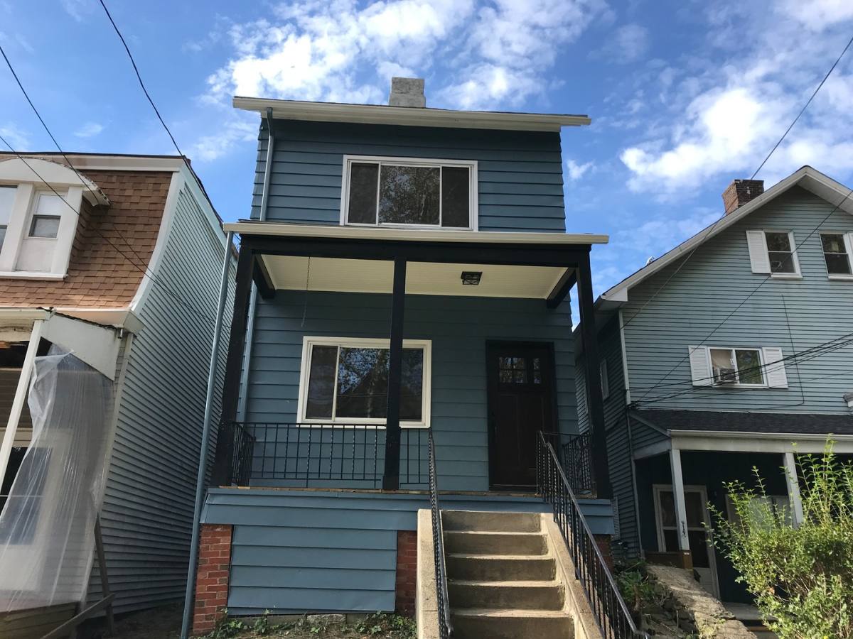 House for rent at 915 Mellon St, Pittsburgh, PA 15206