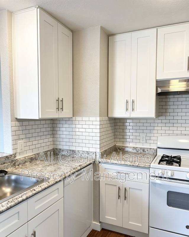 House for rent at 429 Zachry Dr, San Antonio, TX 78228