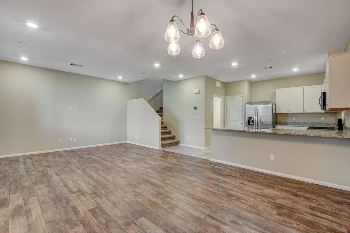 Townhouse for rent at 2806 Alenga St, Henderson, NV 89044