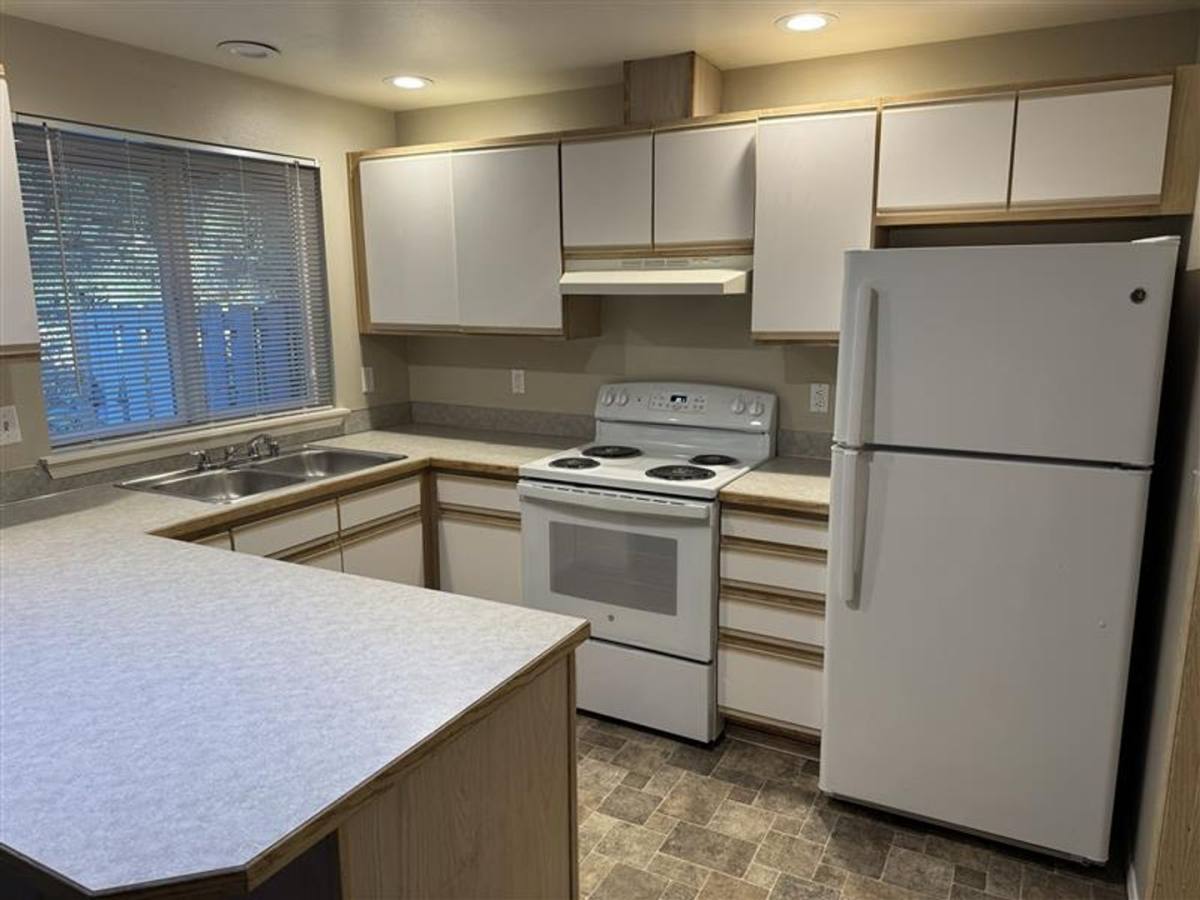 Apartment for rent at 19003 05 - 107th St E, Bonney Lake, WA 98391
