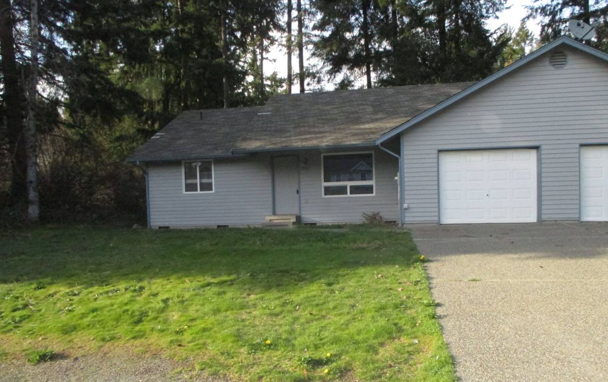 Apartment for rent at 19003 05 - 107th St E, Bonney Lake, WA 98391