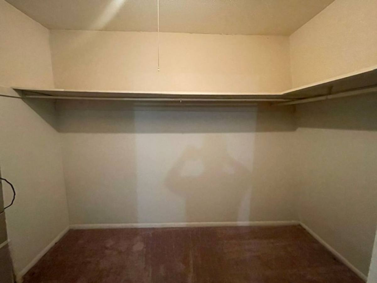 Condo for rent at 3828J Country Club Rd, Winston Salem, NC 27104
