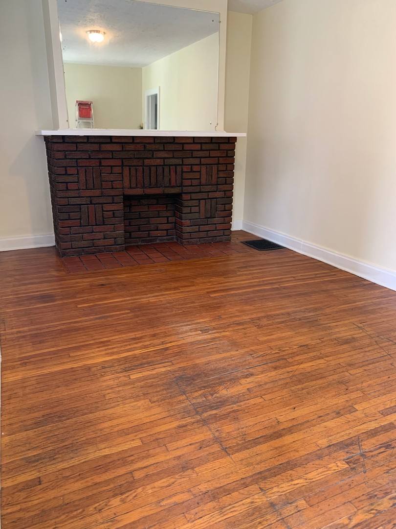 Apartment for rent at 1138-1138 Half S Oakwood Ave, Columbus, OH 43206