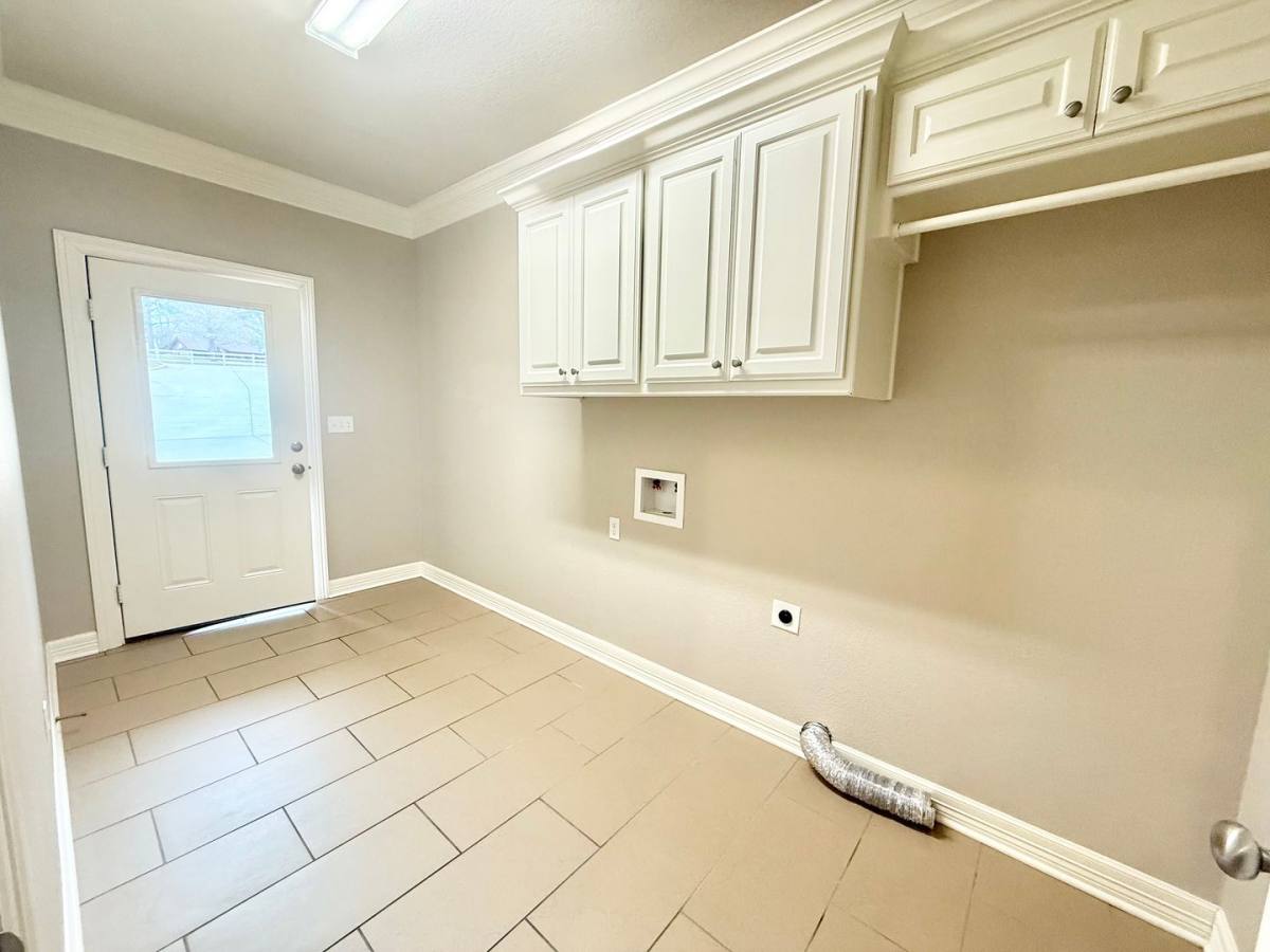 Townhouse for rent at 16440 County Rd #1004, Tyler, TX 75703