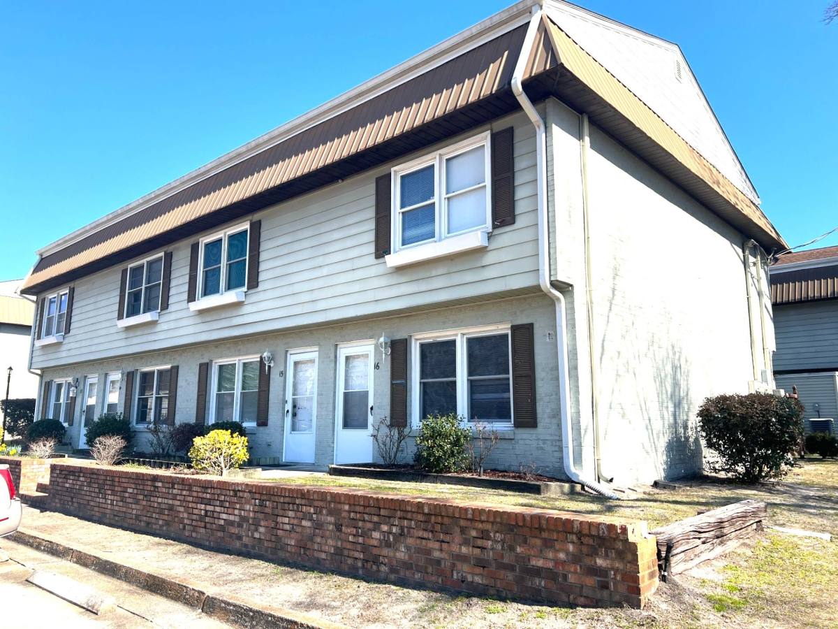 Townhouse for rent at 4805 Little River Rd #4, Myrtle Beach, SC 29577