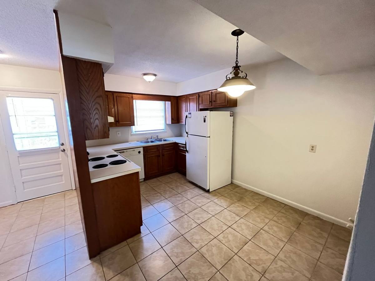 Townhouse for rent at 4805 Little River Rd #4, Myrtle Beach, SC 29577
