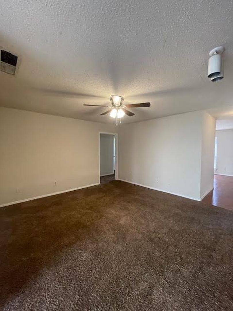 House for rent at 2108 Ramada Dr, Woodway, TX 76712
