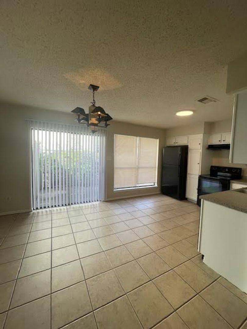 House for rent at 2108 Ramada Dr, Woodway, TX 76712