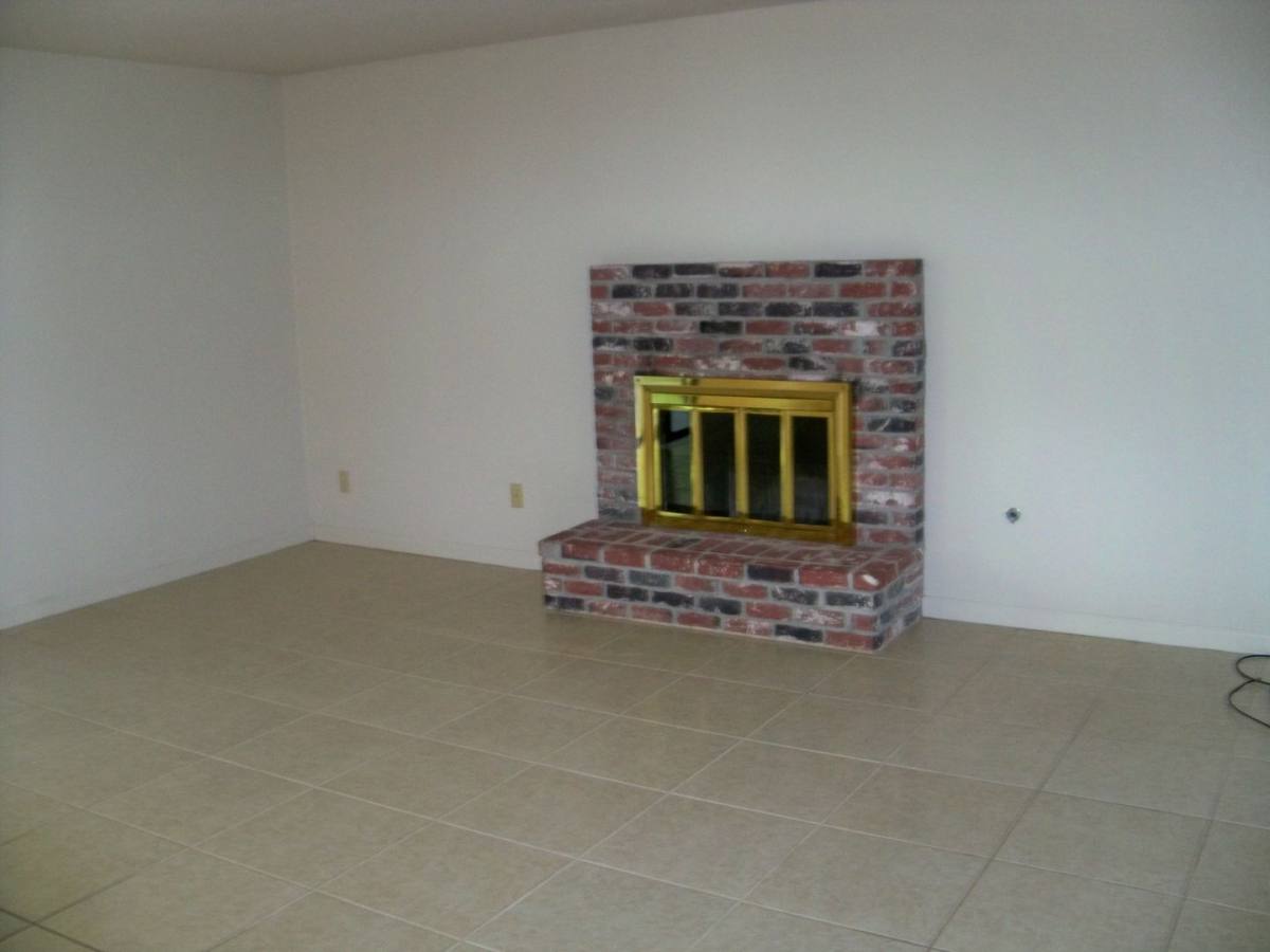 House for rent at 2124 Sunny Oak Court, Modesto, CA 95357