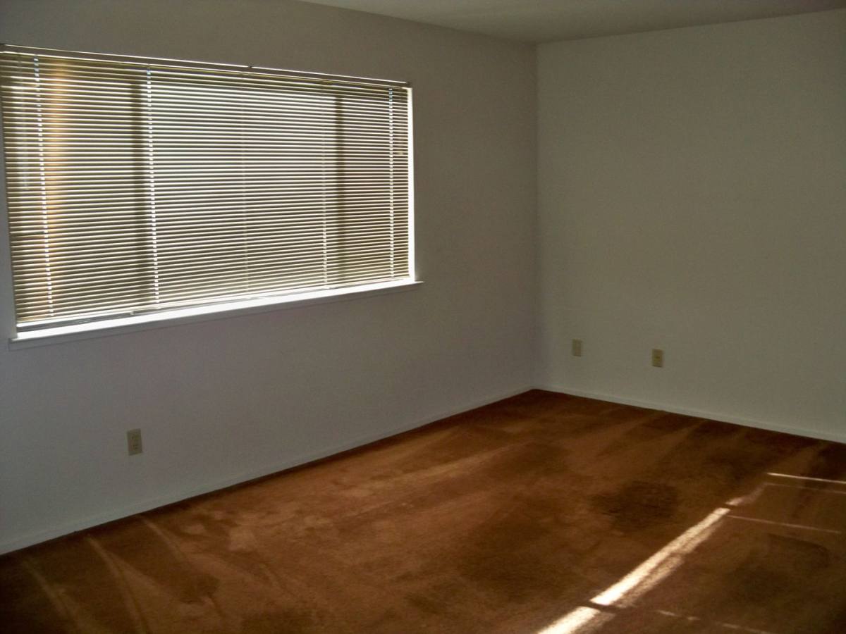 House for rent at 2124 Sunny Oak Court, Modesto, CA 95357