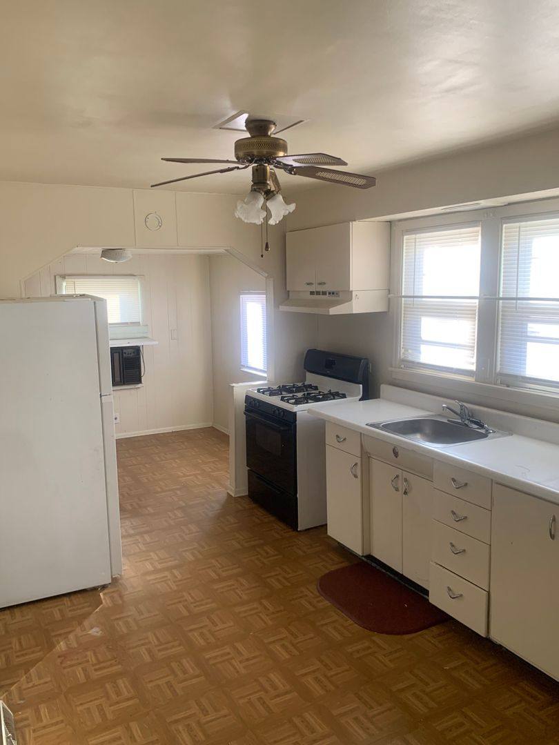 House for rent at 630 N Stephens, Springfield, IL 62702