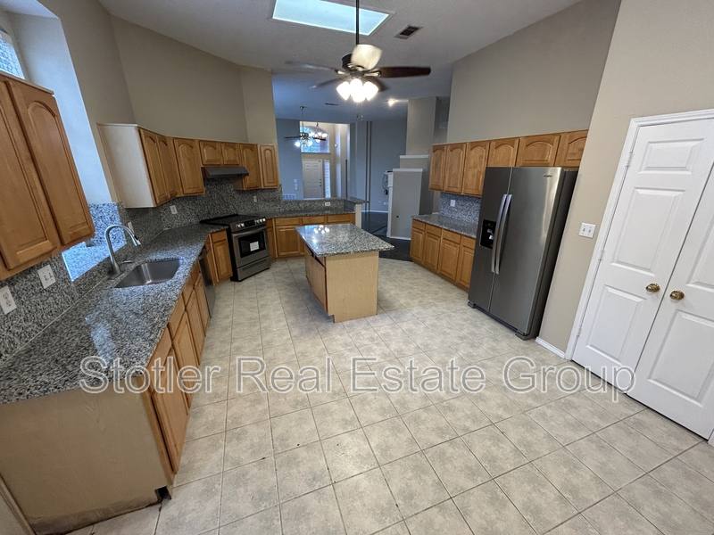 House for rent at 6720 Tabor Dr, Arlington, TX 76002