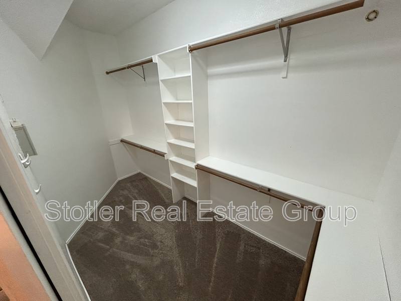 House for rent at 6720 Tabor Dr, Arlington, TX 76002