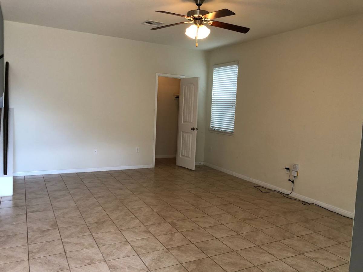 Townhouse for rent at 13700 Sage Grouse Dr #1801, Austin, TX 78729