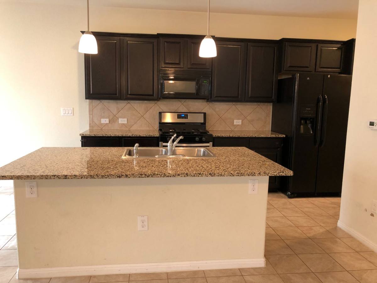 Townhouse for rent at 13700 Sage Grouse Dr #1801, Austin, TX 78729