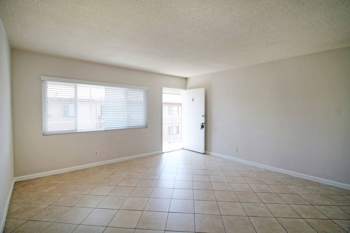 Apartment for rent at 2311 Vanderbilt Lane, Redondo Beach, CA 90278