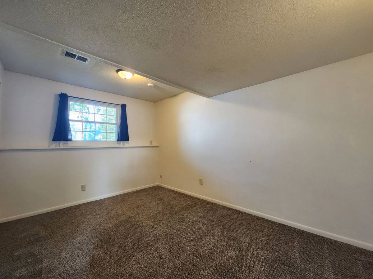 Townhouse for rent at 2800 W McClellan St, Sioux Falls, SD 57104