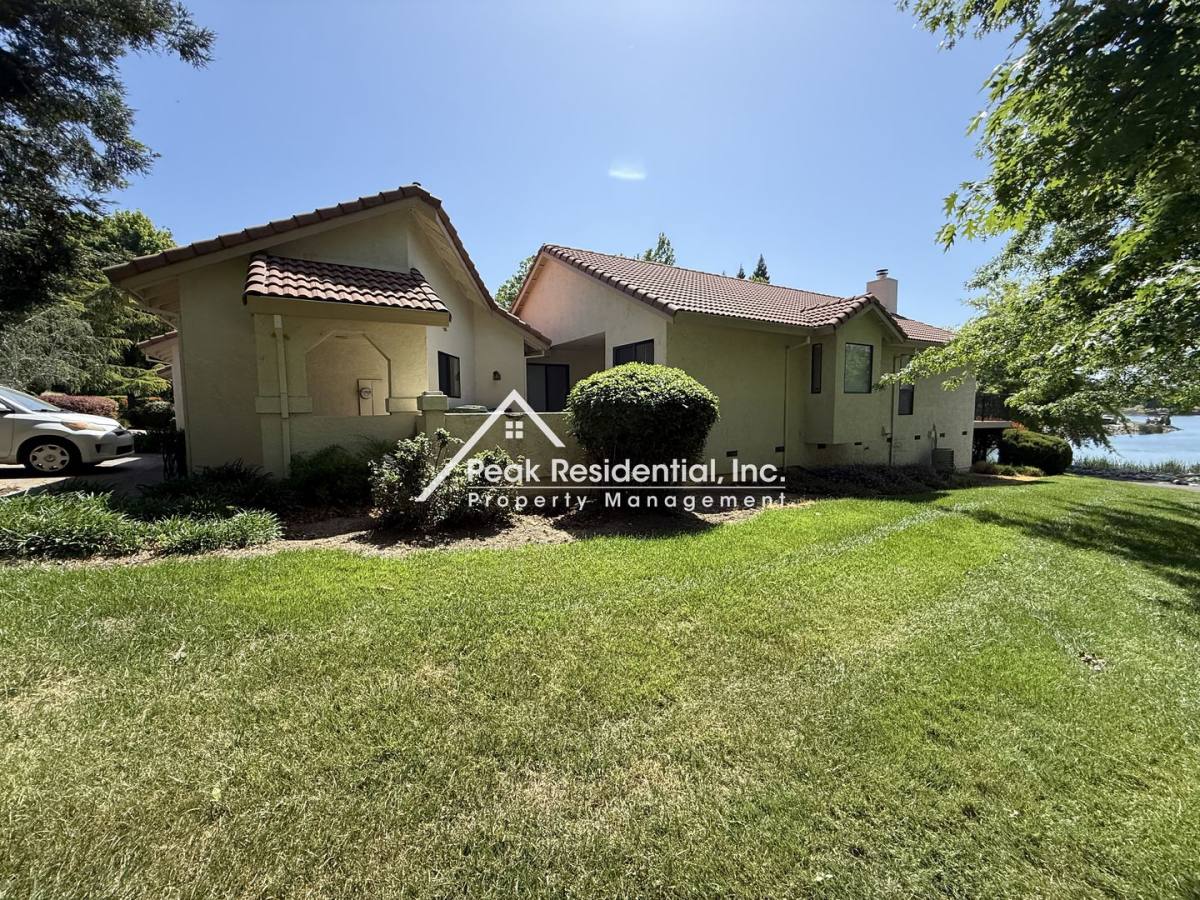 House for rent at 14942 Lago Dr, Sloughhouse, CA 95683