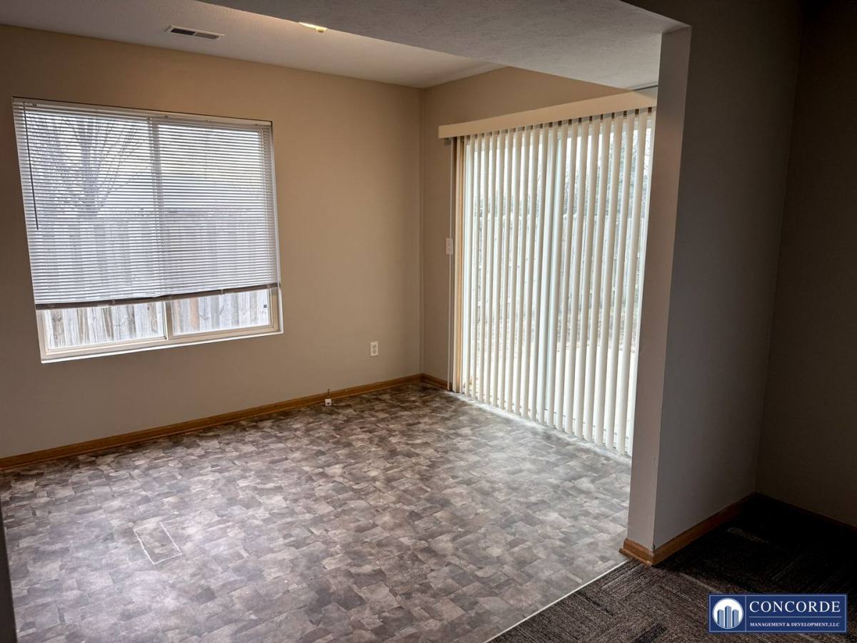 Apartment for rent at 1911 W Lake St, Lincoln, NE 68522