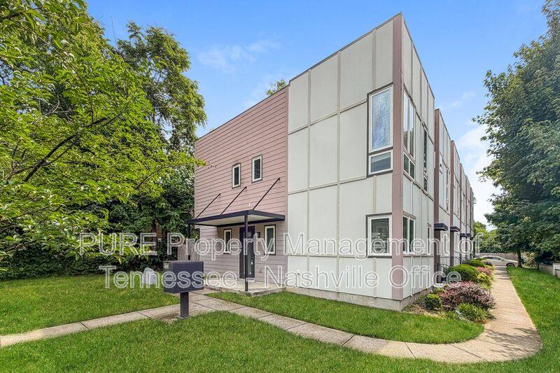 Townhouse for rent at 913 N 12th St #1, Nashville, TN 37206