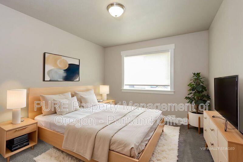 Apartment for rent at 215 NE Regan Hill Loop, Estacada, OR 97023
