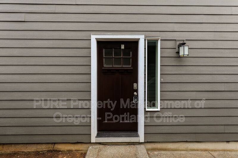 Apartment for rent at 215 NE Regan Hill Loop, Estacada, OR 97023