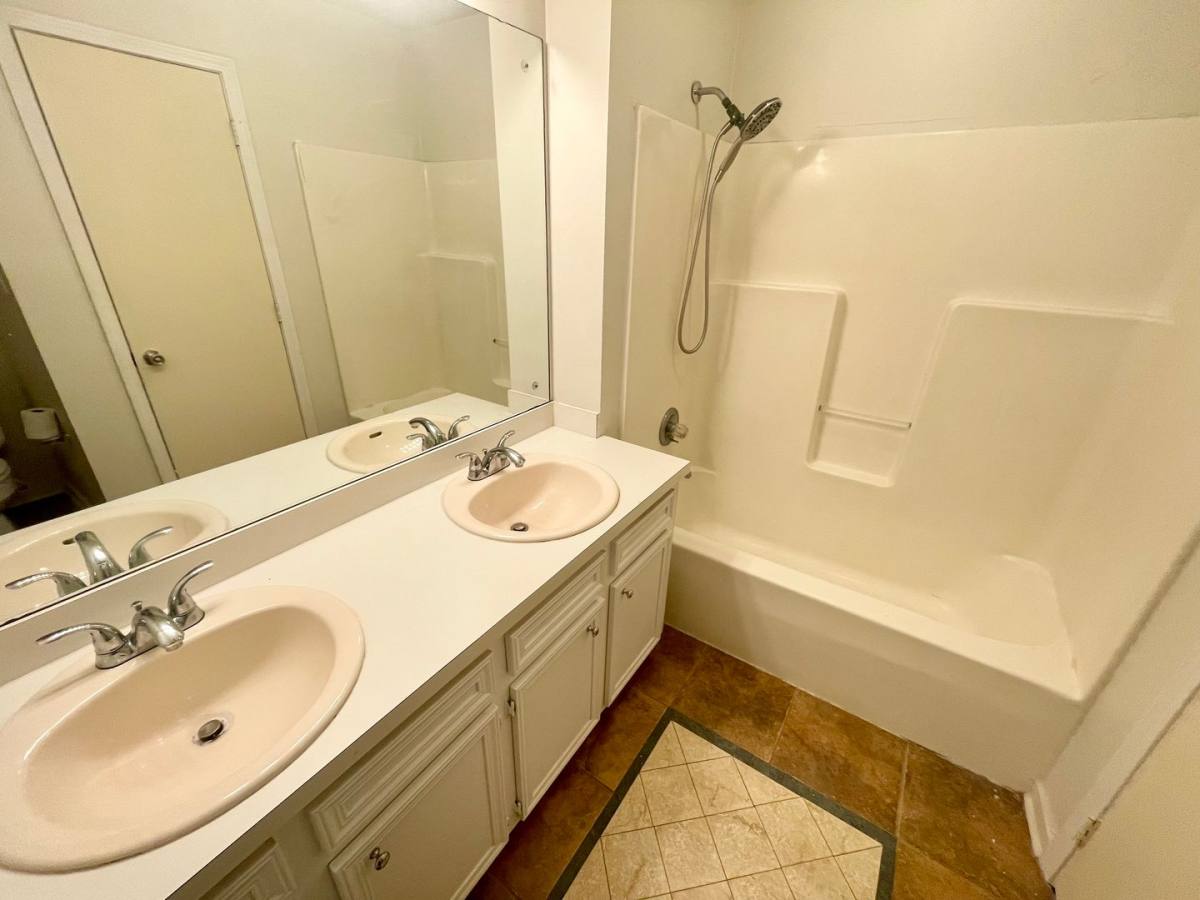 House for rent at 120 Hidden Crest, Madison, MS 39110