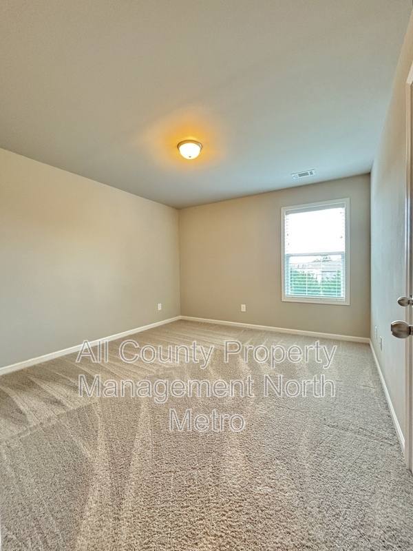 Townhouse for rent at 5064 Silver Fox Trail, Oakwood, GA 30566