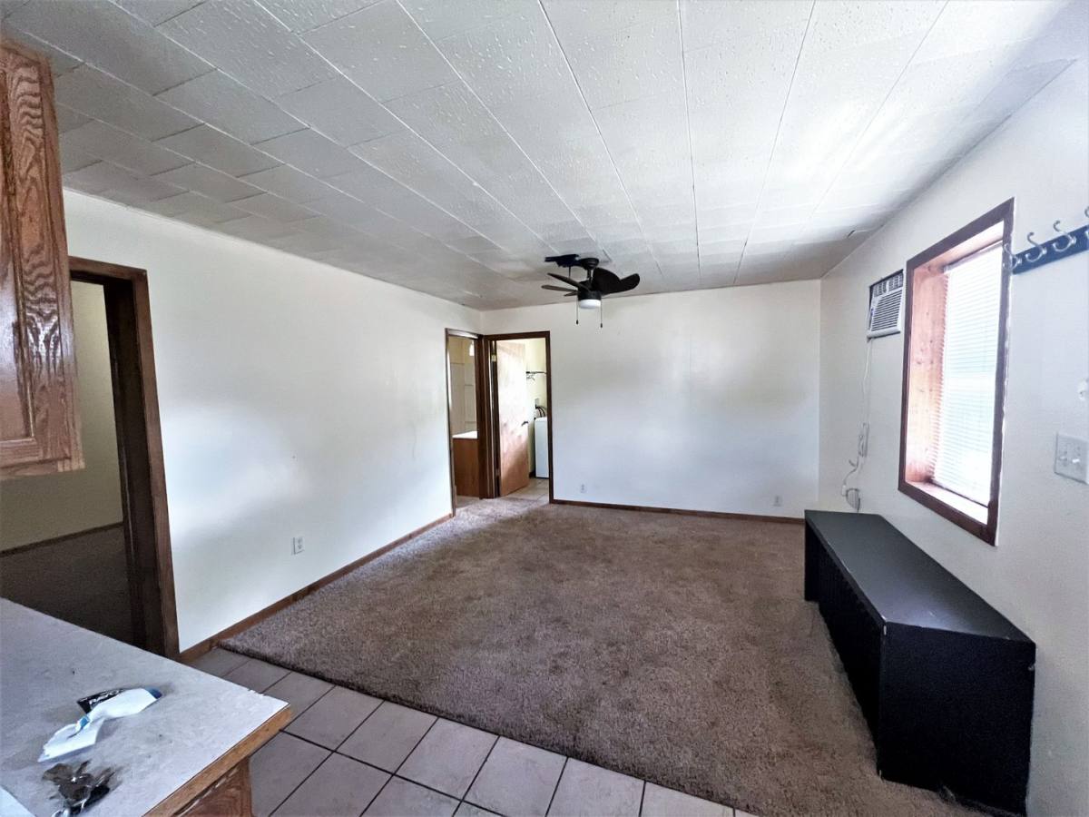 Apartment for rent at 421 E 9th, Mitchell, SD 57301