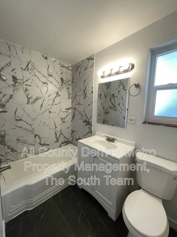 Townhouse for rent at 1400 Galena St, Aurora, CO 80010