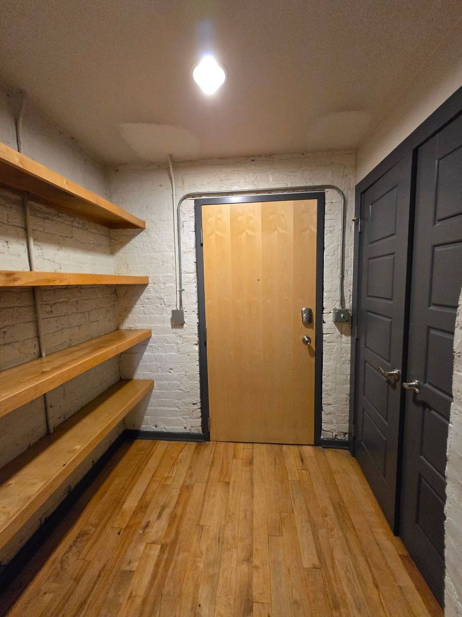 Apartment for rent at 325 Brown St, Petersburg, VA 23803