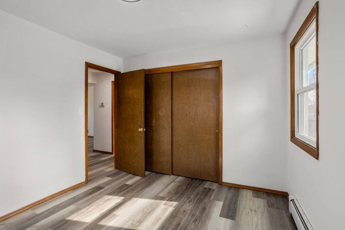 Apartment for rent at 1730 Harold St, Green Bay, WI 54302