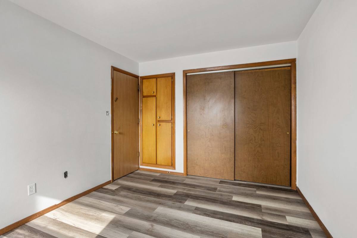 Apartment for rent at 1730 Harold St, Green Bay, WI 54302