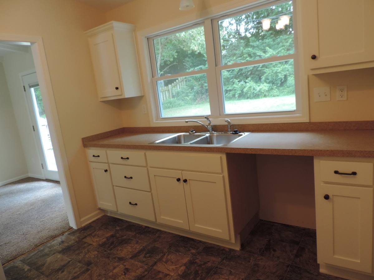 House for rent at 804 E Clark, Warrensburg, MO 64093