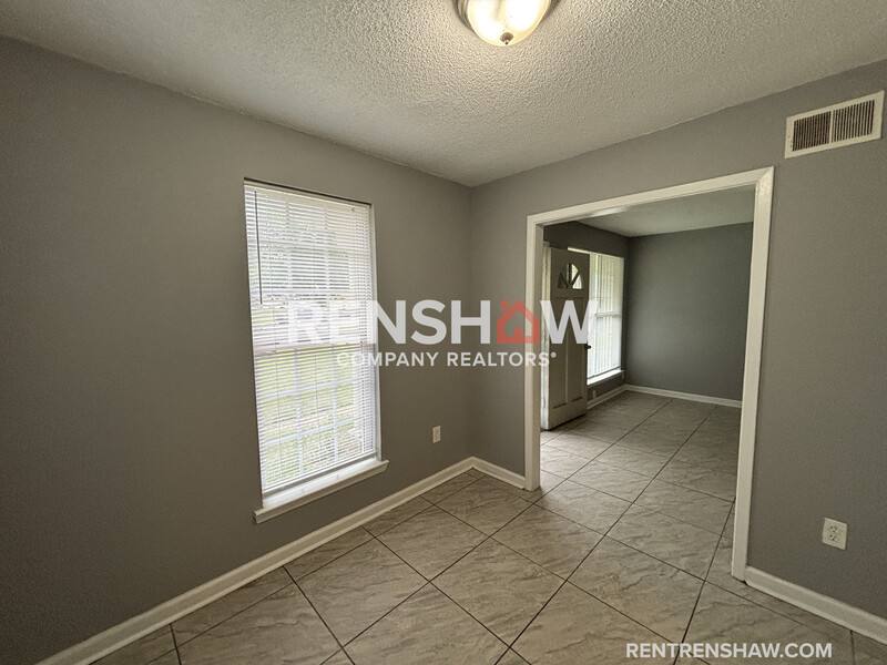 Apartment for rent at 3000 Elbert Cove, Memphis, TN 38127